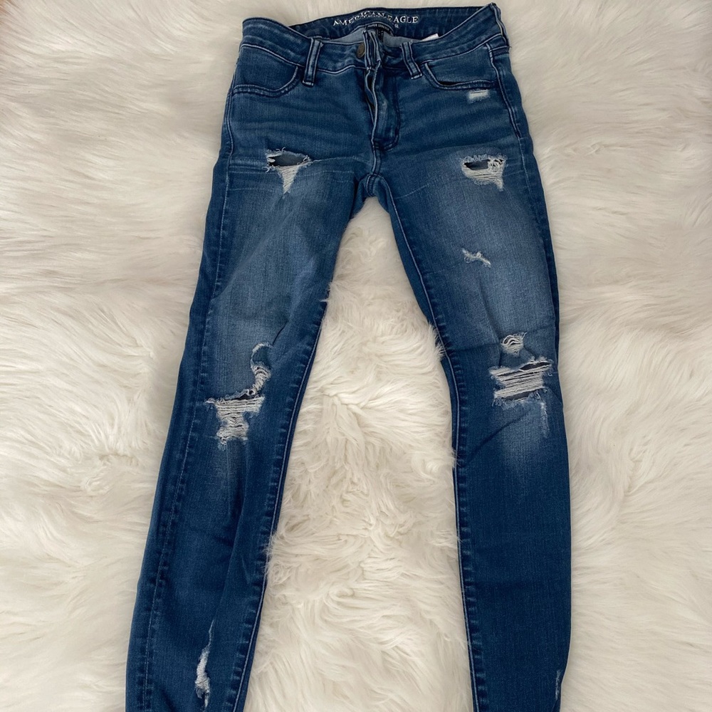 american eagle stretchy denim jeans